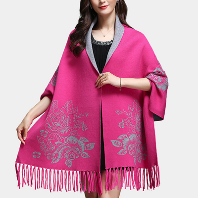 Schimmernde Damen Strickjacke mit schicker Quaste