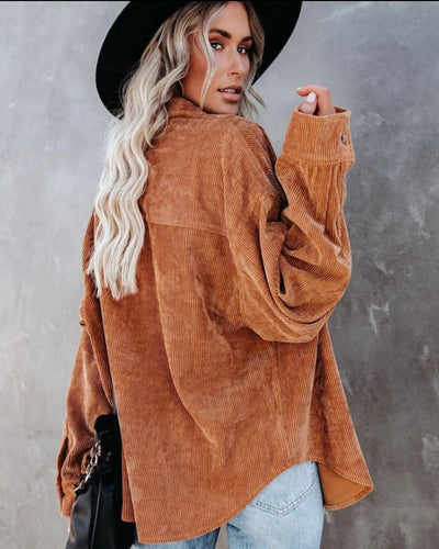 Brunet® | Stilvolle übergroße Bluse mit Knopfverschluss