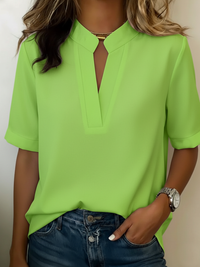 Lara | Elegante Kurzarm Bluse V-Ausschnitt in Grün
