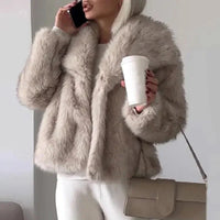 Damen Kurze Winterjacke Gemütlich Warm Kunstfelljacke Elegant in Hellbraun