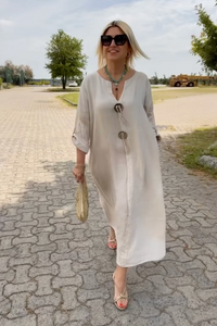 Kharen - Zeitloses Tunika-Kleid in Beige (Fast ausverkauft)