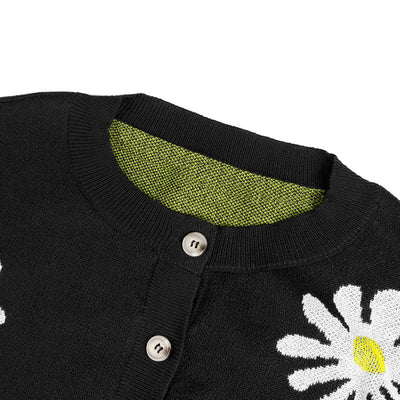 ENYA - Warme Damen-Strickjacke mit modischen Knöpfen
