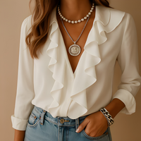Aleida - Elegante Damenbluse mit langen Ärmeln und Details in Weiß
