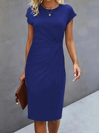 Einfarbiges Midi-Kleid mit Rundhalsausschnitt für Frauen | Ideal für Arbeit oder Veranstaltungen in Marineblau