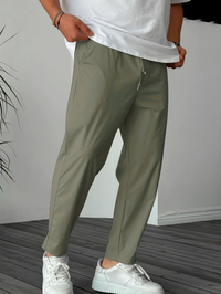 Oscar | Elegante Konisch Zulaufende Hose Mit Kordelzug in Grün