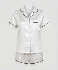 Sara | Damen Satin Pyjama Set Komfort Luxuriös Zuhause Schlaf in Weiß (Jaguar)