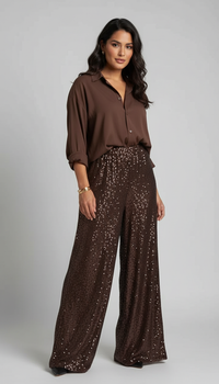 Glänzendes Damen-Set mit Bluse und weiter Hose in Braun