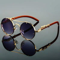 Pia | Auffallende Unisex-Sonnenbrille in Grau