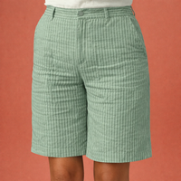 Bequeme Sommer-Shorts für Damen mit elastischer Passform | Carina in Grün
