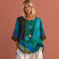Oversized Sommeroberteil mit buntem Druck für Damen | Noëlle in Grün
