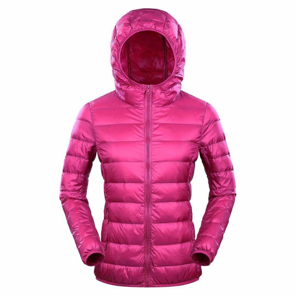 Tuana - Ultraleichte Daunen-Winterjacke mit Kapuze für Frauen