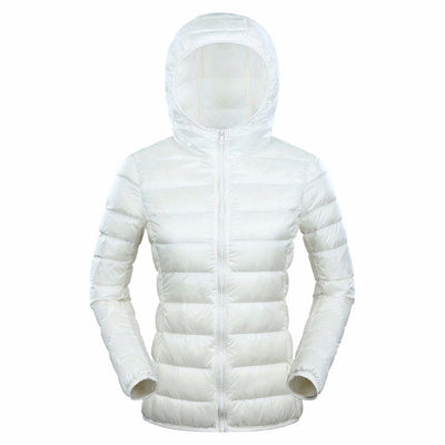 Tuana - Ultraleichte Daunen-Winterjacke mit Kapuze für Frauen