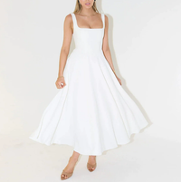 HARPER - Midi-Kleid mit quadratischem Ausschnitt und schmalen Trägern in Weiß