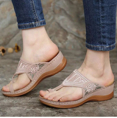 Jaelyn | Müheloses und trendiges Sommerkleidungsstück