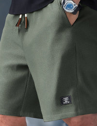 Grün