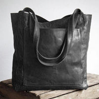 Elin - Ledertasche in Schwarz