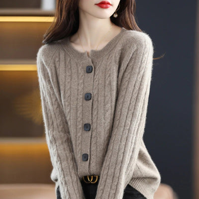 KATE - Damen-Wollstrickjacke mit Knöpfen für einen warmen und modischen Look