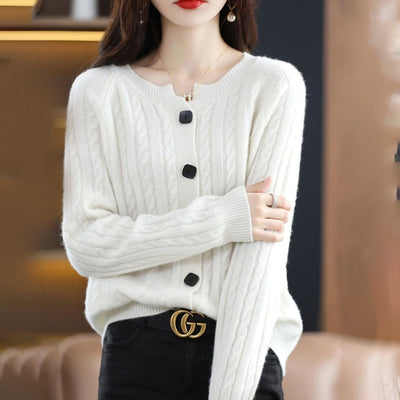 KATE - Damen-Wollstrickjacke mit Knöpfen für einen warmen und modischen Look