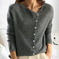 Wanda | Weiche Feminine Strickjacke in Grau