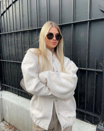 Mazie - modische damen jacke in Übergröße