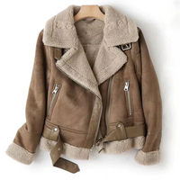 Macie - Komfortable, warme Jacke in Braun