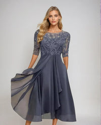 Margherita | Elegantes Spitzenkleid in Lila
