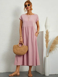 Gabrielle | Fließendes Midi-Kleid zeitloser Eleganz in Rosa