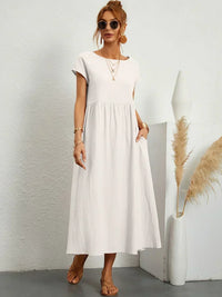 Gabrielle | Fließendes Midi-Kleid zeitloser Eleganz in Weiß