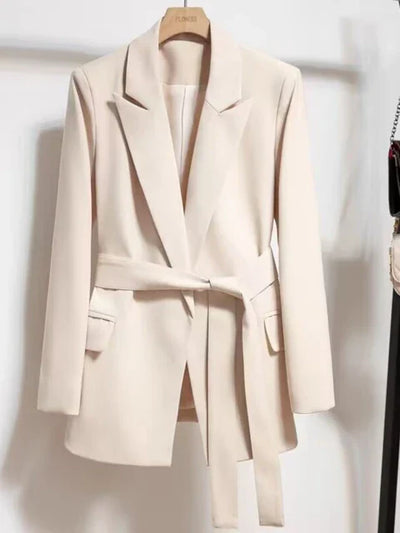 Lola - eleganter damenblazer
