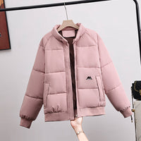 Damen kurzer gesteppter Blouson mit hohem Stehkragen in Rosa
