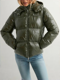 Damen Steppjacke mit verstellbarer Kapuze und Reißverschlusstaschen in Olivgrün