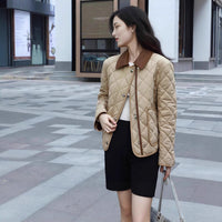 Damen Stylische gesteppte Jacke mit hohem Kragen Nord Taschen in Schwarz