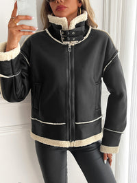 Damen Kunstlederjacke mit Teddyfutter und Reißverschluss in Schwarz