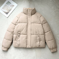 Damen kurze Steppjacke mit hohem Stehkragen und D-Ring-Tasche in Khaki