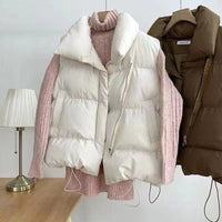 Damen wattierte Steppweste mit Schalkragen und verstellbarem Kordelsaum in Offwhite