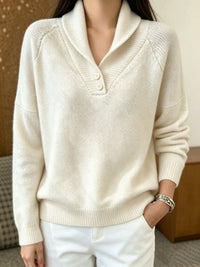Martha | Damen Langarmpullover mit Knöpfen in Beige Weiß