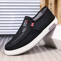 Herren Slip-On Sneakers mit orthopädischer Unterstützung in Schwarz