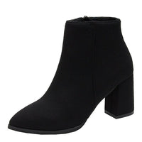 Damen Stiefeletten mit blockierendem Absatz und Reißverschluss in Schwarz