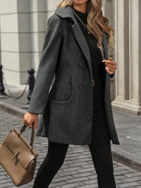 Damen Jacke mit großen Knöpfen, Reverskragen und Taschen in Dunkelgrau