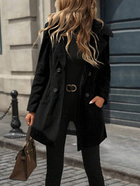 Damen Jacke mit großen Knöpfen, Reverskragen und Taschen in Schwarz