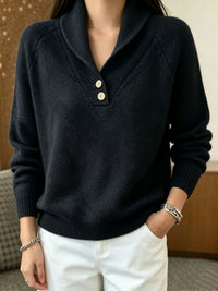 Martha | Damen Langarmpullover mit Knöpfen in Schwarz