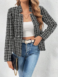 Damen Tweedjacke mit figurbetontem Schnitt und offenem Design in Schwarz-Weiße