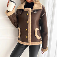 Damen Teddyfelljacke mit Knopfleiste und Seitentaschen in Braun