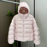 Damen kurz geschnittene Thermo-Steppjacke mit Kapuze und Reißverschlusstaschen in Rosa