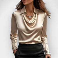 Sofia | Damen Bluse Wasserfallkragen Fließend Feminin Elegant Casual in Champagner