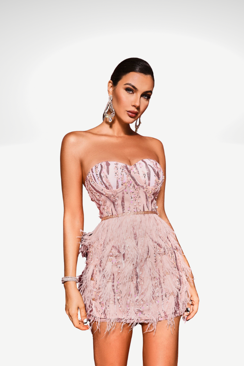 Glitterina | Glitzerndes Feder-Tubenkleid für Glamouröse Auftritte