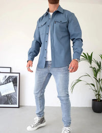 Blau