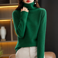 Akainu - Eleganter Rollkragenpullover in Grün