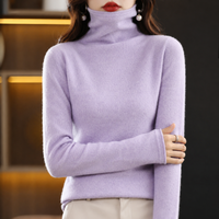 Akainu - Eleganter Rollkragenpullover in Hellviolett