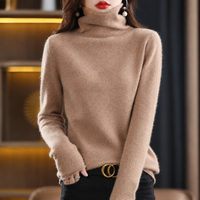 Akainu - Eleganter Rollkragenpullover in Braun